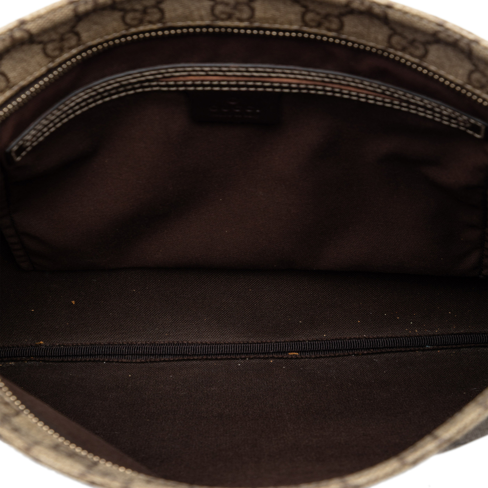 Pre-Loved Gucci GG Supreme Crossbody - Picture 4 of 7